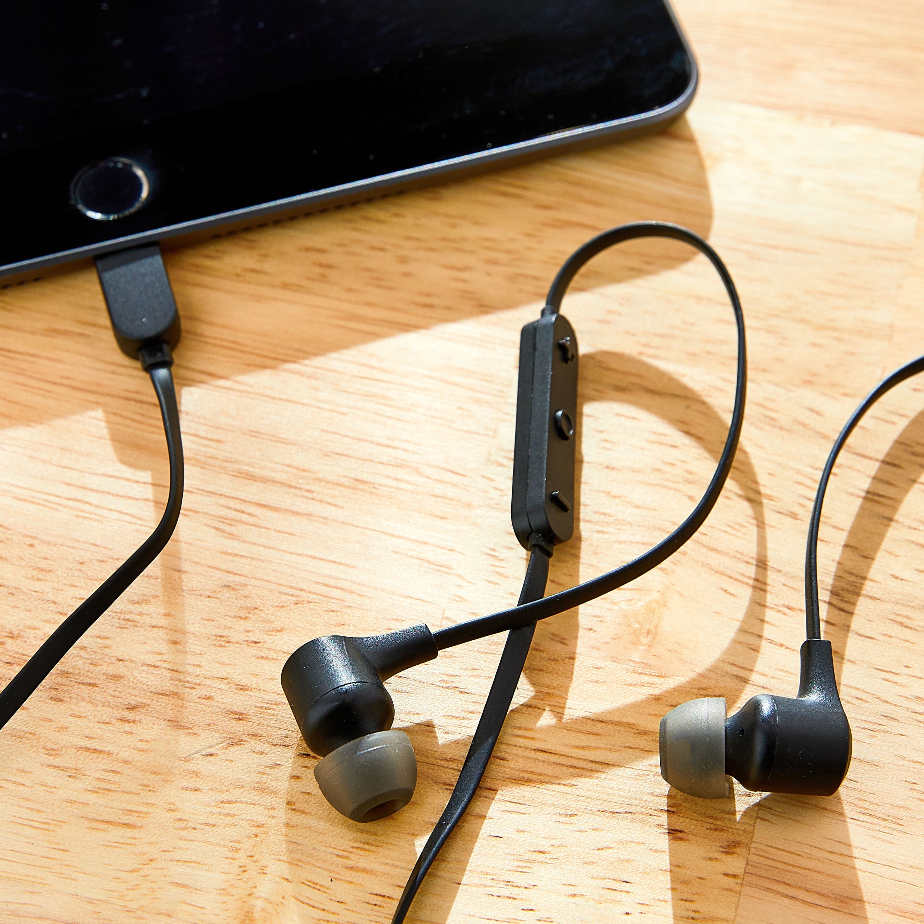 onn Earphones with Lightning Connector, Lilac