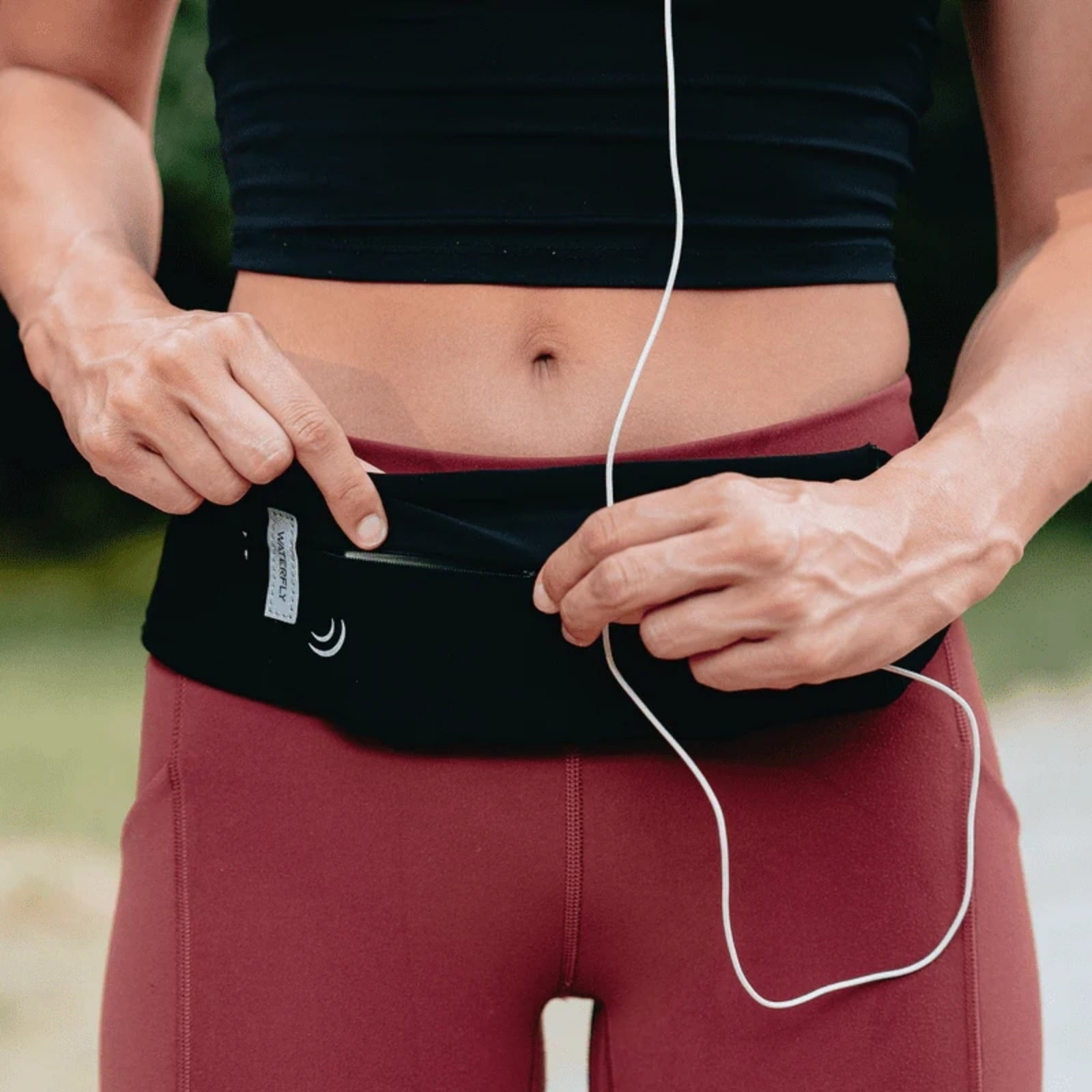 WATERFLY Unisex Adjustable Non-Slip Jogging Exercise Fitness Nylon Running Waist Belt,Black