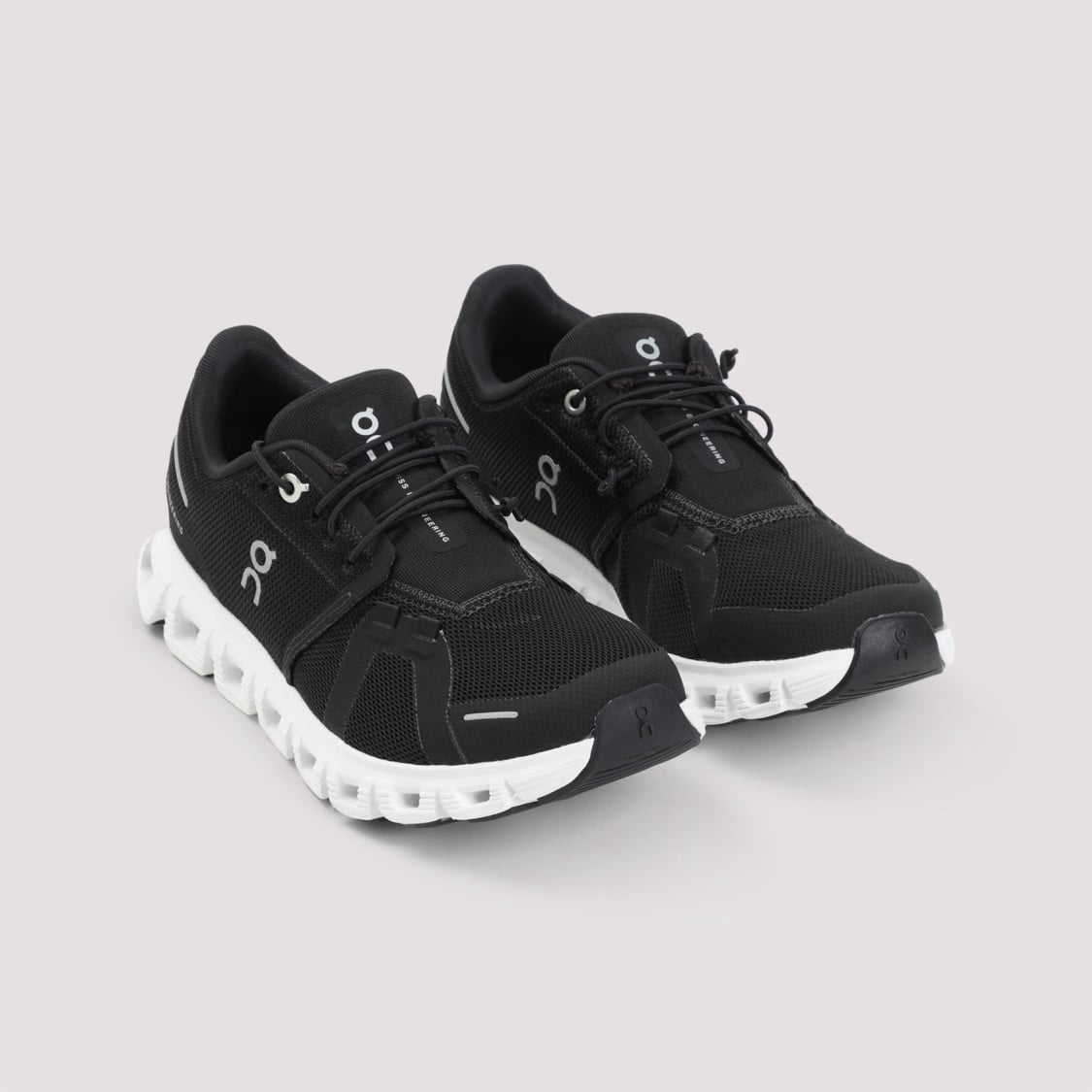 On Running Cloud Zero Gravity Cloudtec Sneakers Black (Women's)