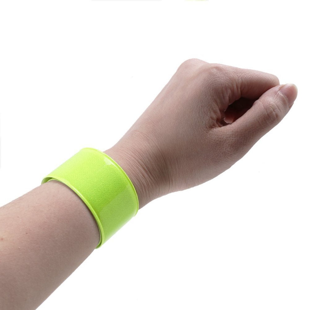 Amosfun Reflective Safety Armbands Adjustable Yellow for Night Running and Outdoor Activities 6 Pieces