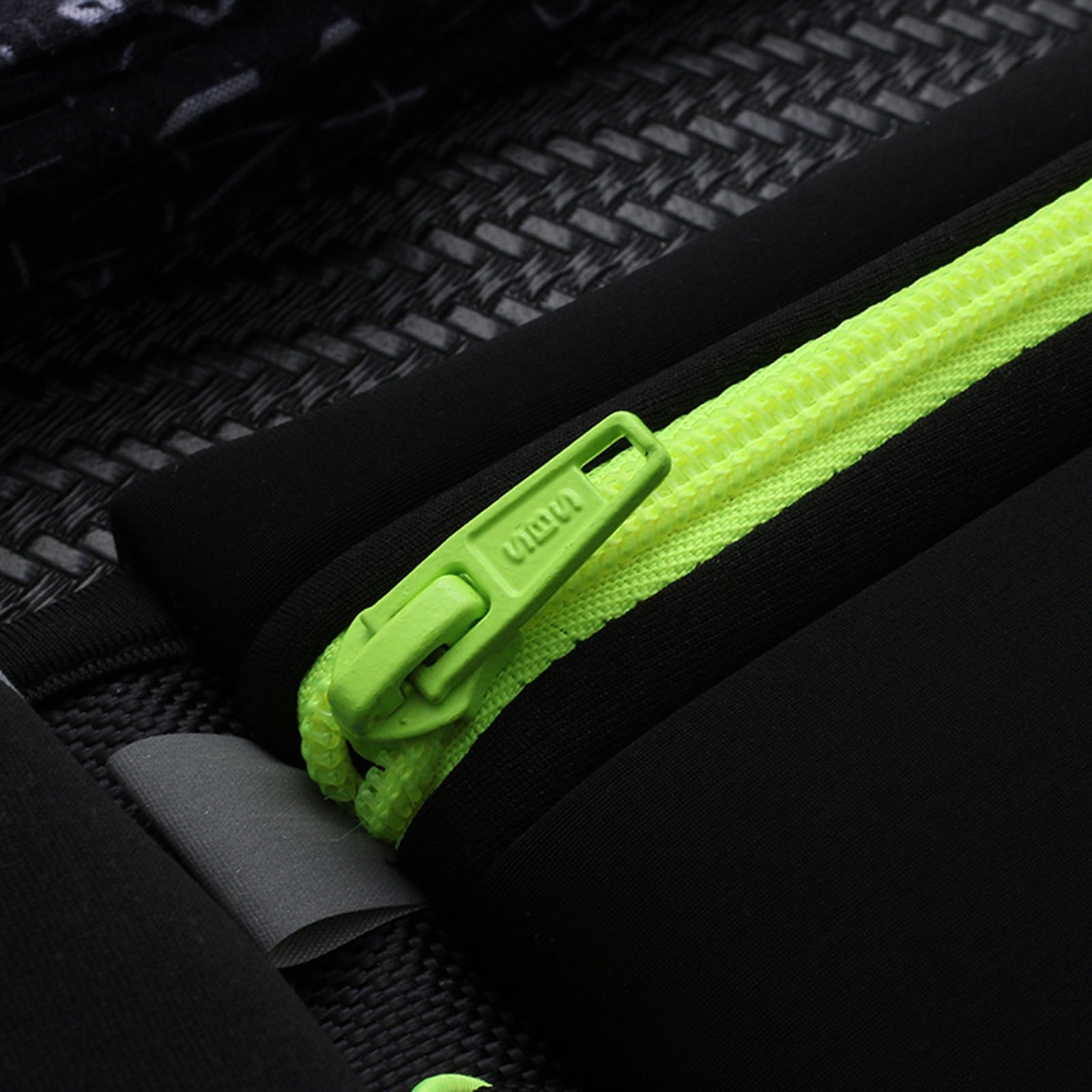 Running Belt with Water Bottle Bags,Waterproof Waist Pack Bag,Adjustable Sports Waist Pouch for Marathon Running Hiking Cycling